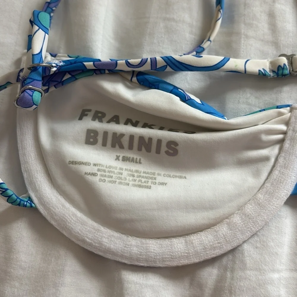Frankie’s Bikini XS